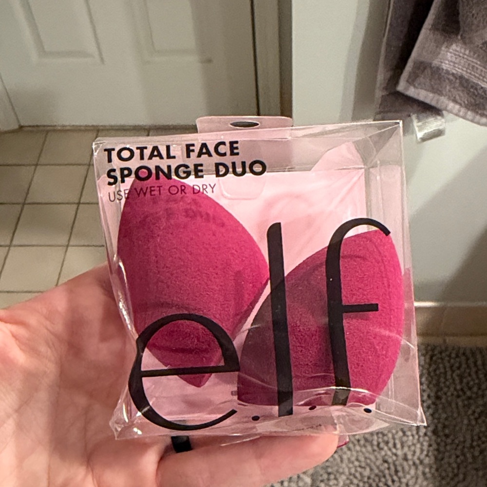 ELF Total Face Sponge Duo - Pink